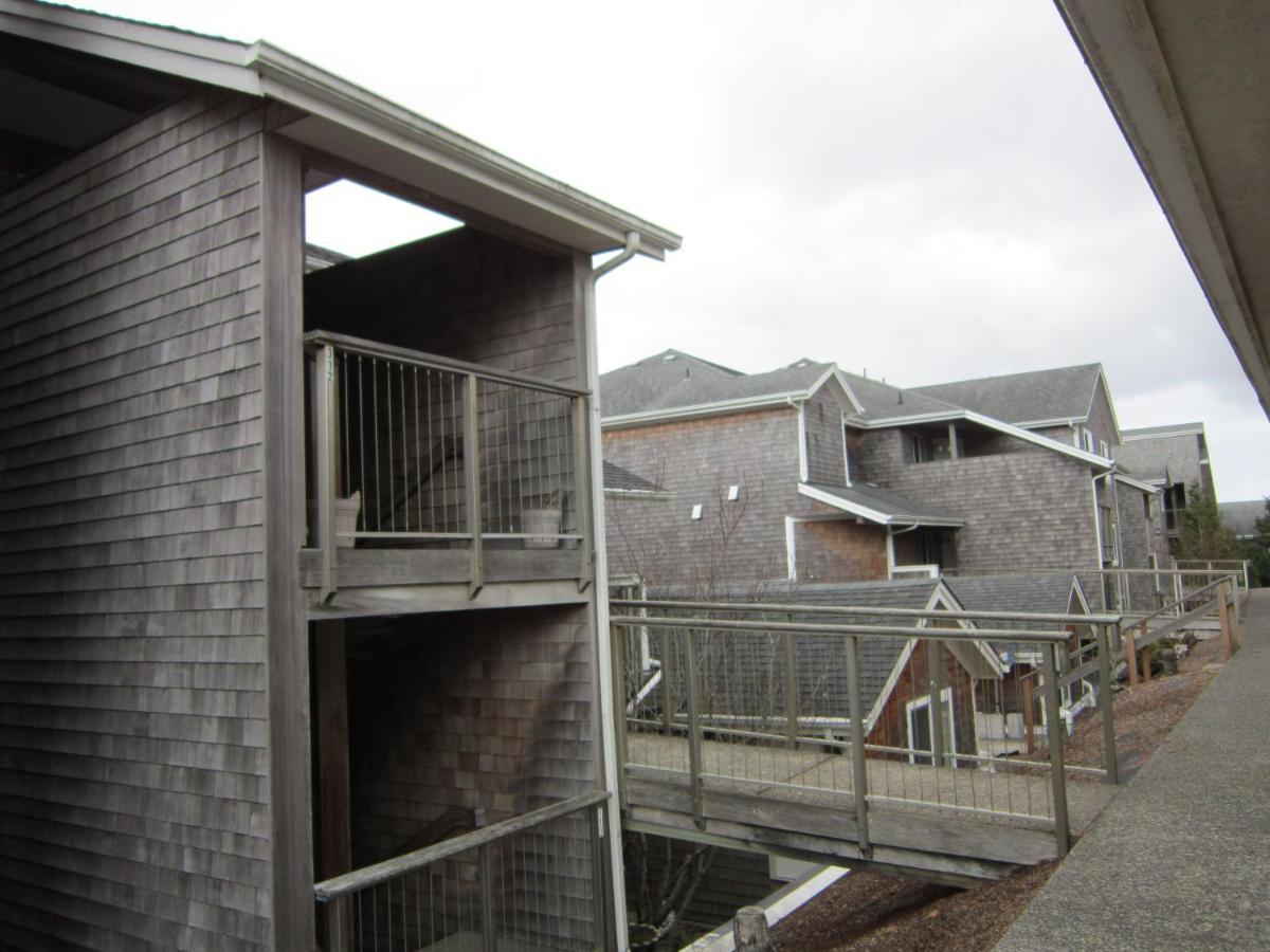 Amazing Seaview Spacious Condo With An Amazing View!!! Exterior photo