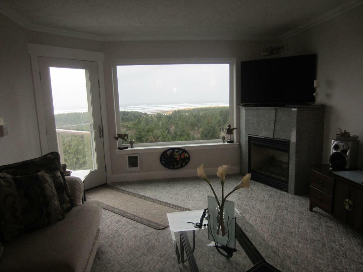 Amazing Seaview Spacious Condo With An Amazing View!!! Exterior photo